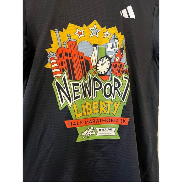 ADIDAS NYCRUNS 2023 NEWPORT HALF MARATHON &5K T-SHIRT - Picture 2 of 9